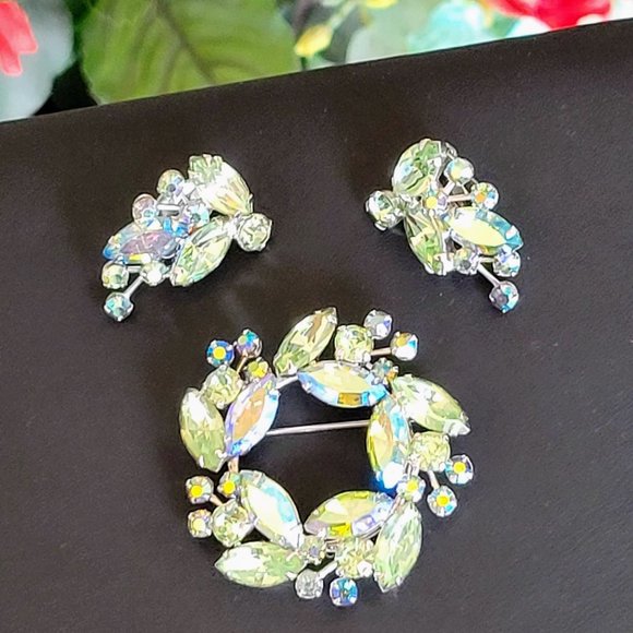 Vintage Weiss Rhinestone Circle Brooch and Earring Set - Picture 1 of 8